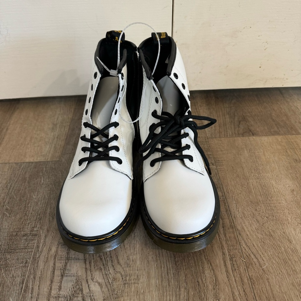 NEW Dr. Martens White Boots Size 4